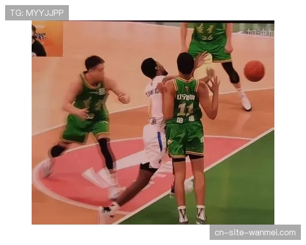 许利民末节换人引争议 麦基状态正佳却被周琦替换下场